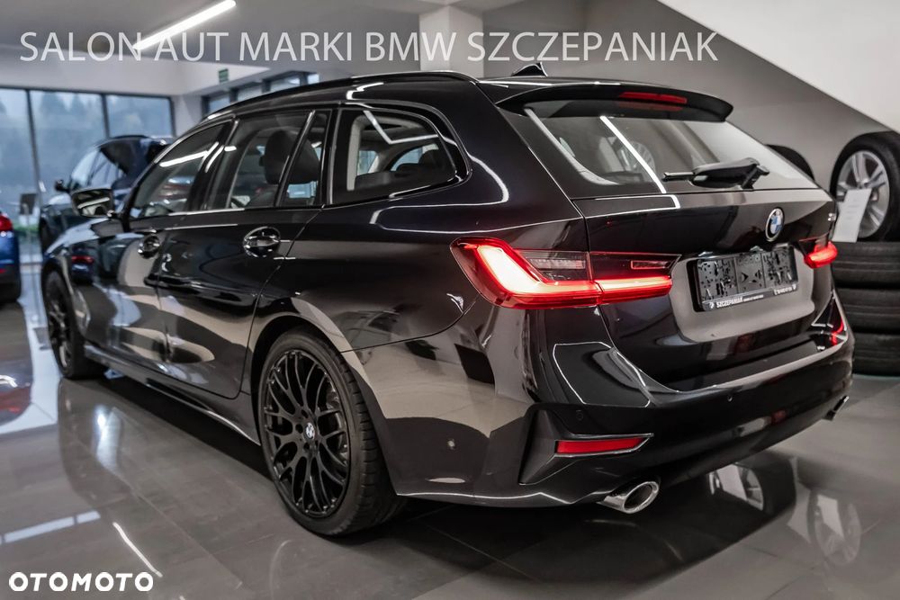 BMW Seria 3 320d Sport Line - 22