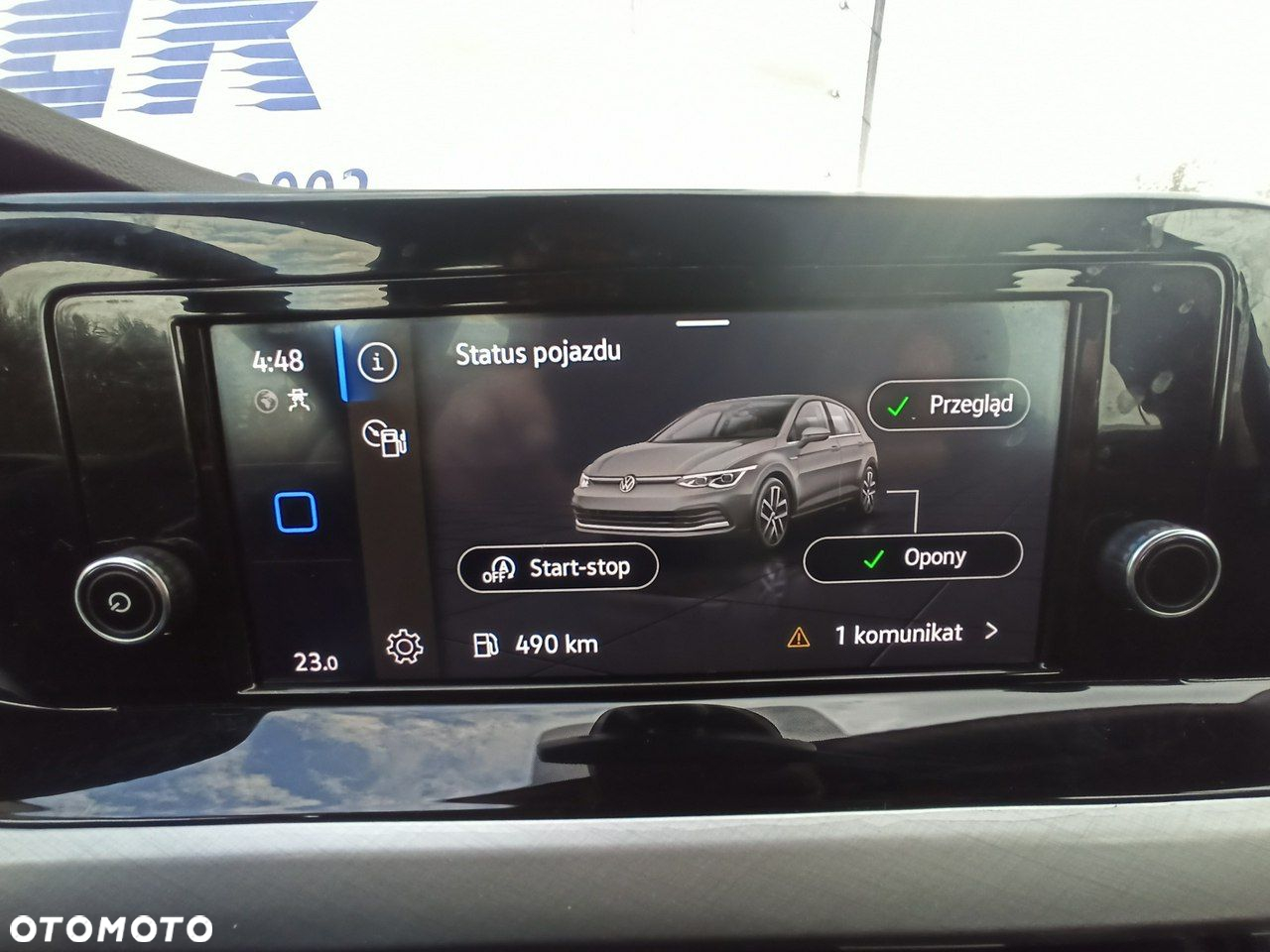 Volkswagen Golf - 22