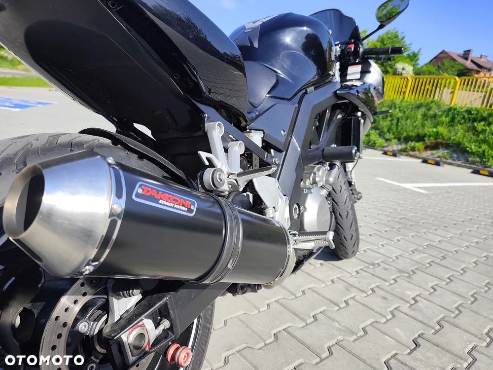 Suzuki SV - 6