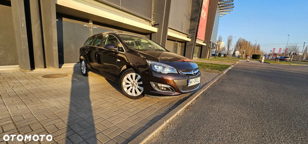Opel Astra 1.4 T Cosmo EU6 - 10