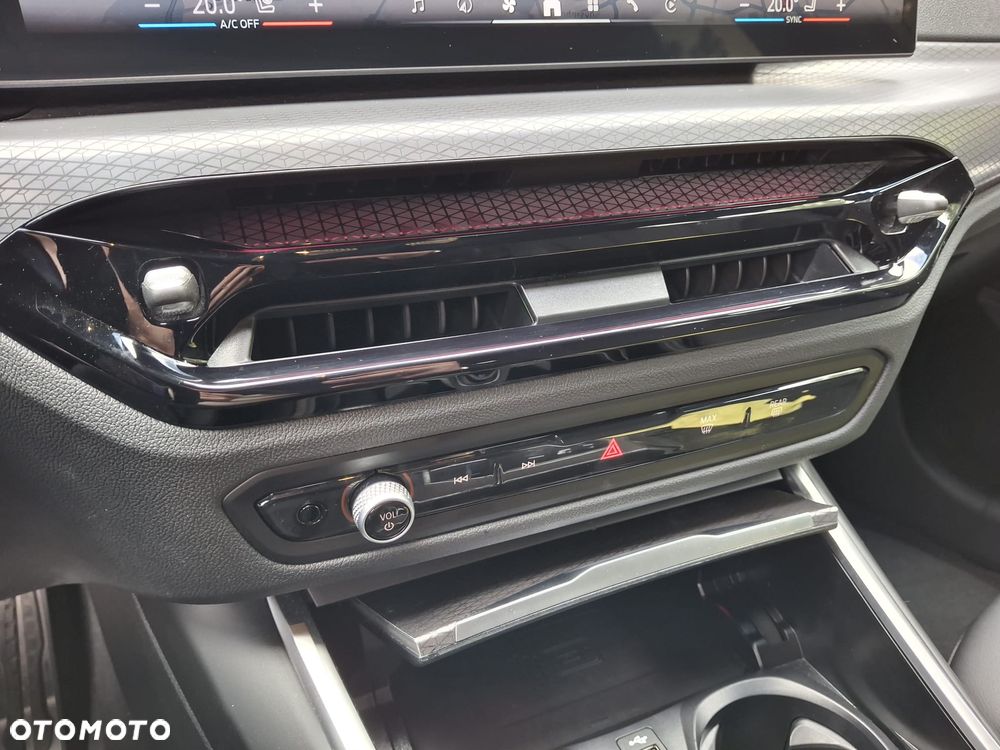 BMW Seria 3 320i M Sport sport - 23