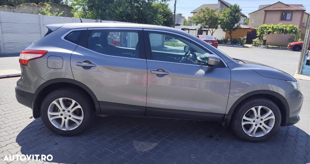 Nissan Qashqai 1.6 DCI Start/Stop 4X4-i Tekna - 5