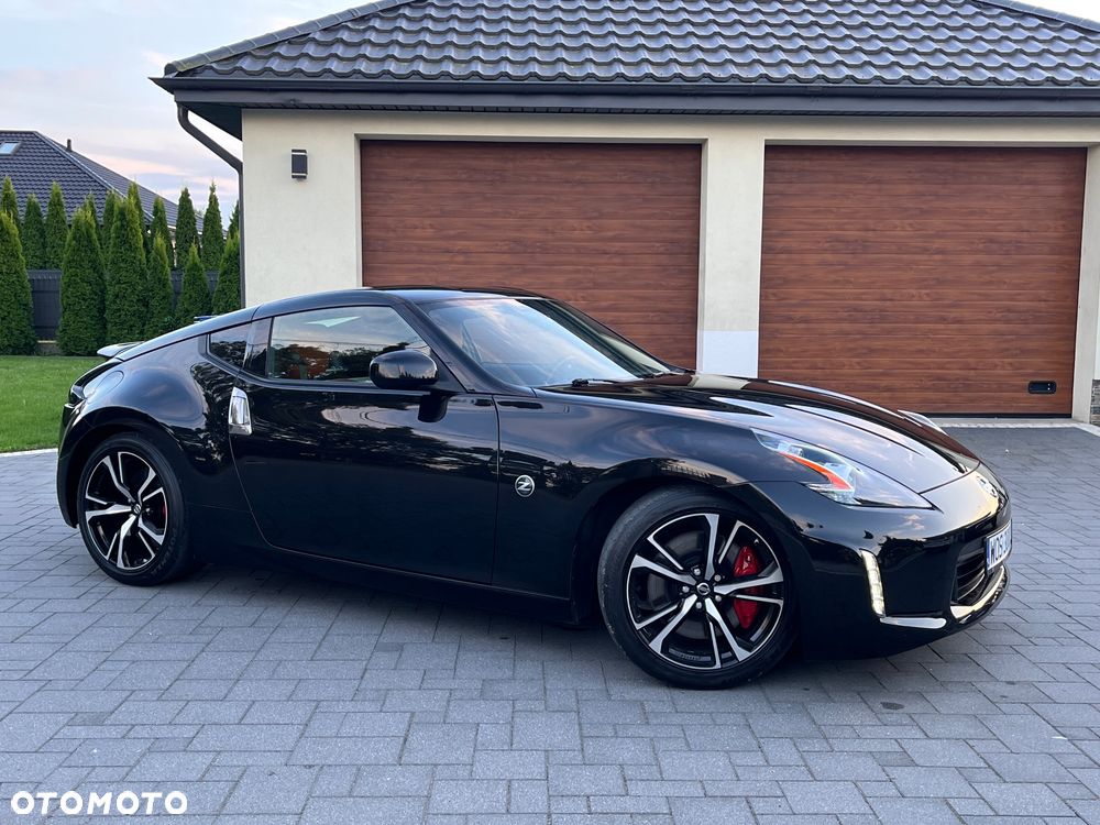 Nissan 370 Z - 30