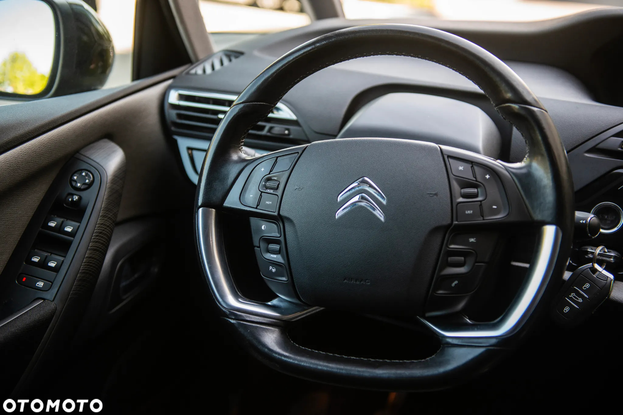 Citroën C4 Picasso 1.6 BlueHDi MoreLife - 27