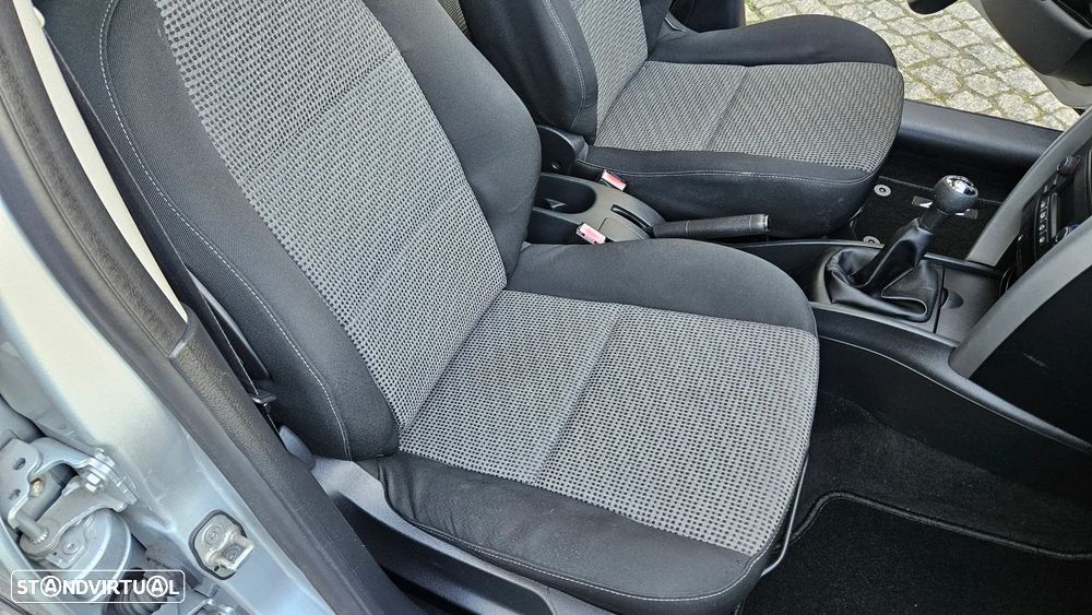 Peugeot 207 SW 1.6 HDi Sport - 48