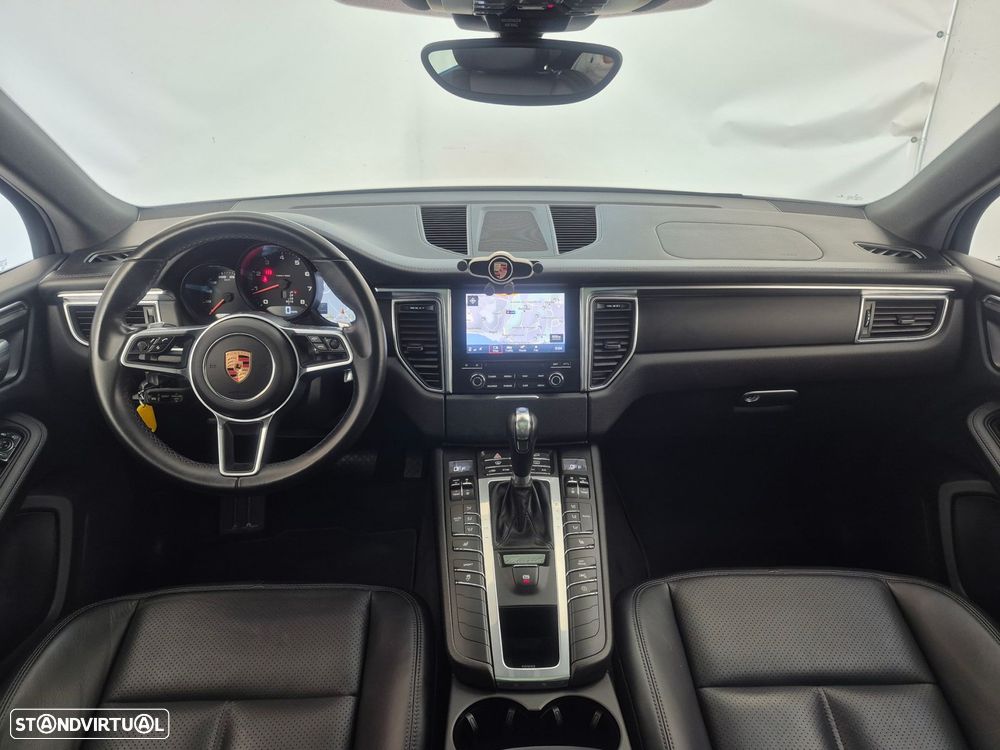 Porsche Macan Standard - 9