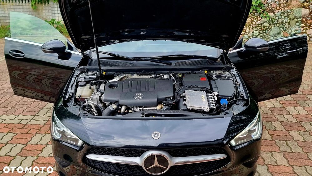 Mercedes-Benz CLA 220 d Progressive 8G-DCT - 10