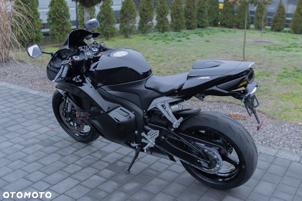 Honda CBR - 9