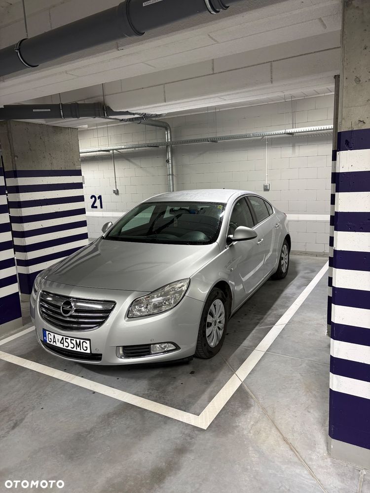 Opel Insignia 1.8 - 4