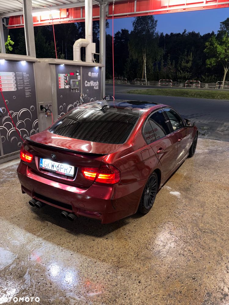 BMW Seria 3 330i - 2