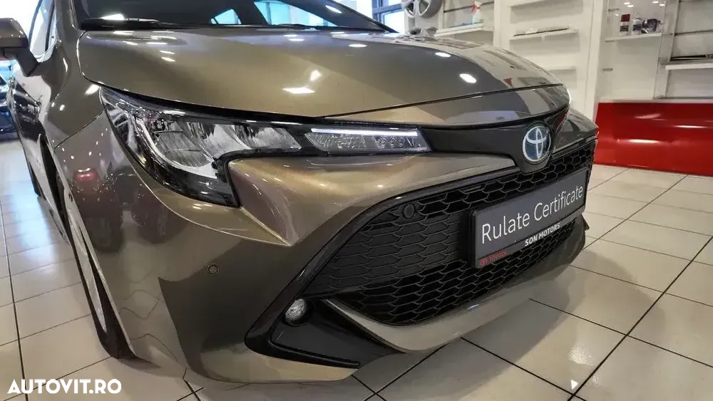 Toyota Corolla 1.8 Hybrid Touring Sports - 9