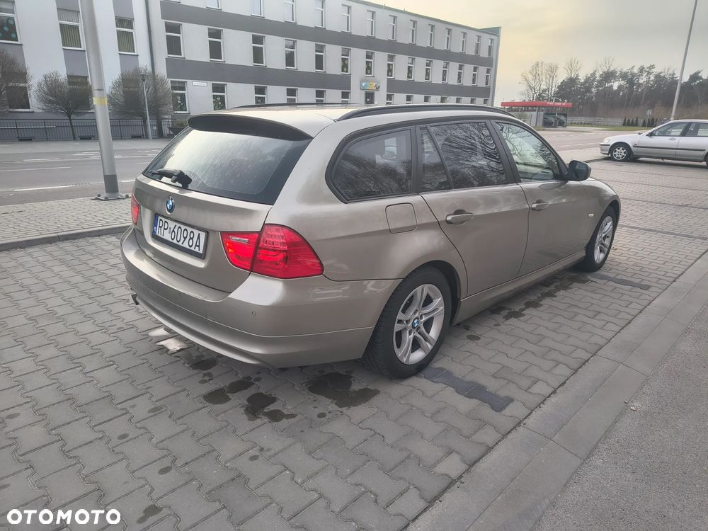 BMW Seria 3 - 6