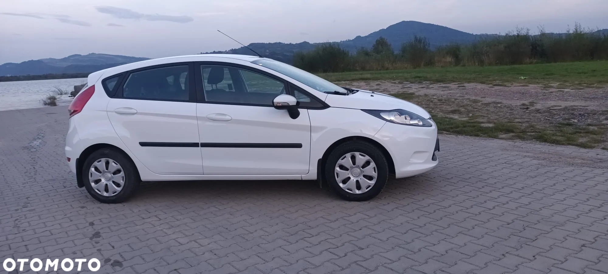 Ford Fiesta 1.25 Silver X - 3