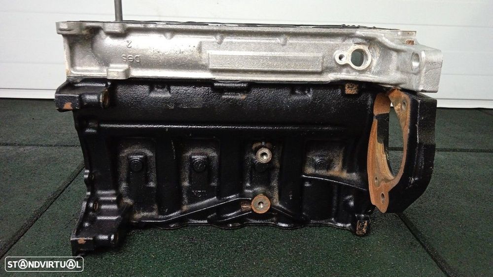 BLOCO DO MOTOR OPEL CORSA E SELECTIVE - 5