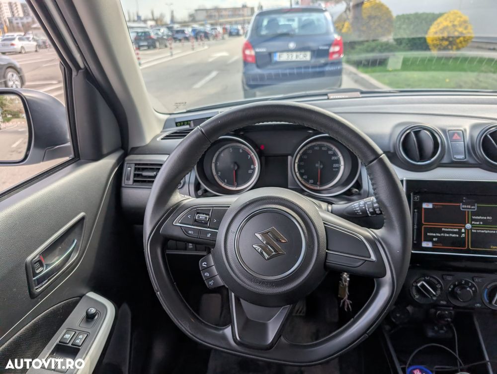 Suzuki Swift 1.0 BOOSTERJET Comfort - 7