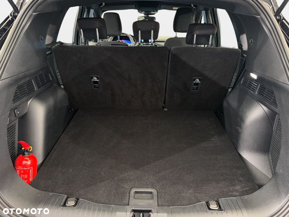 Ford Kuga - 16