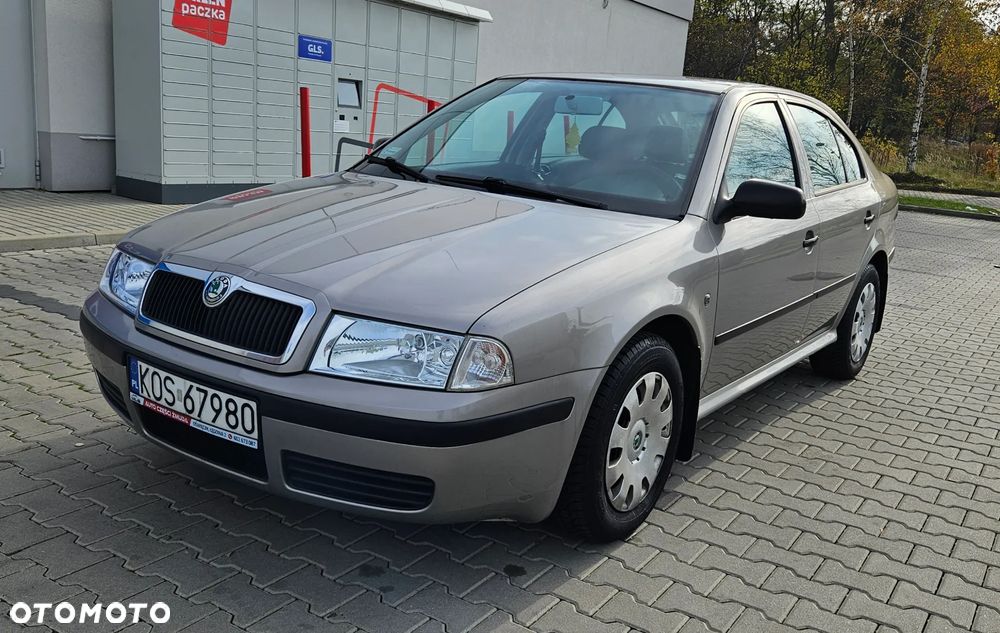 Skoda Octavia 1.4 Tour - 3