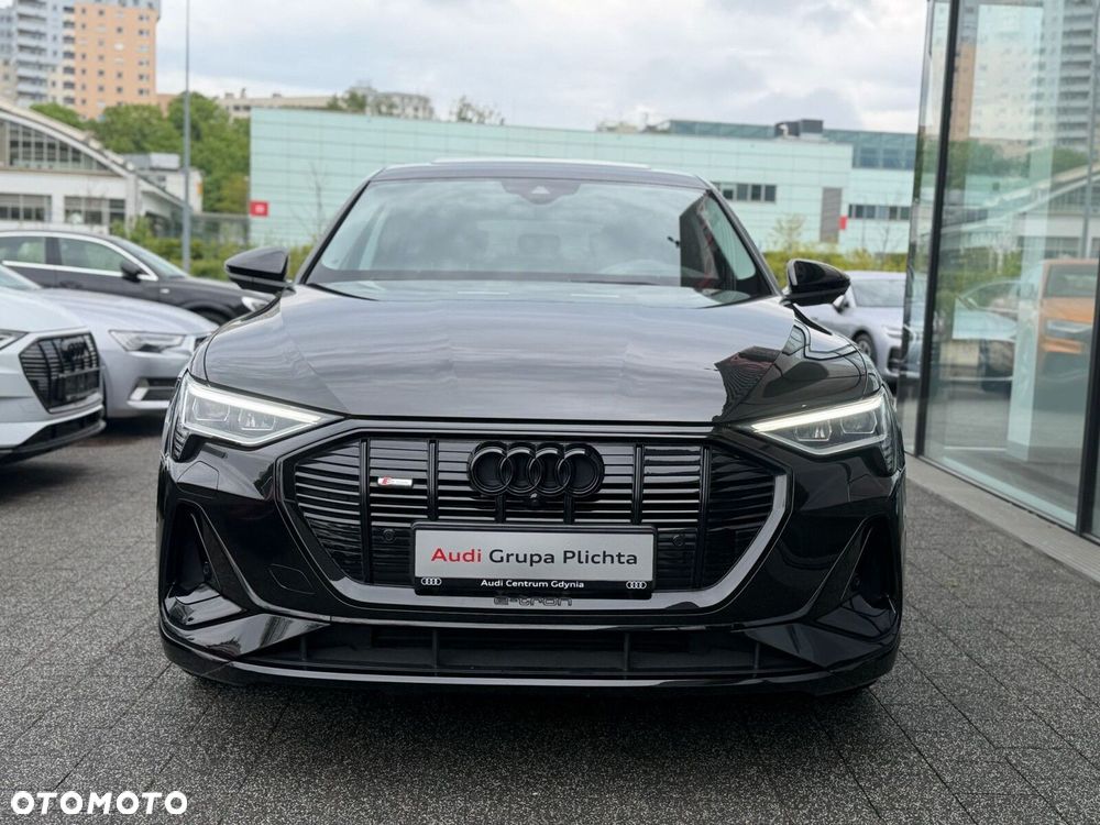 Audi e-tron Sportback - 11