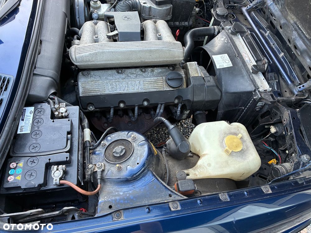 BMW Seria 3 - 35