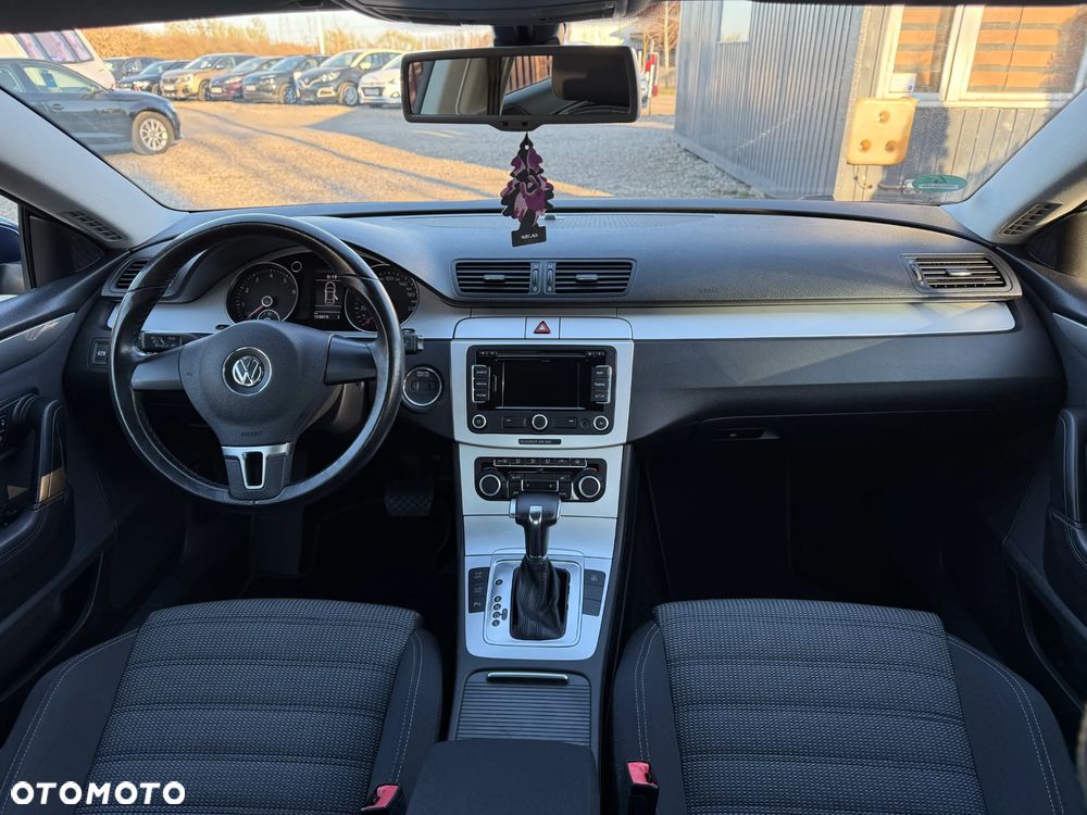 Volkswagen Passat 1.8 TSI DSG Exclusive - 18