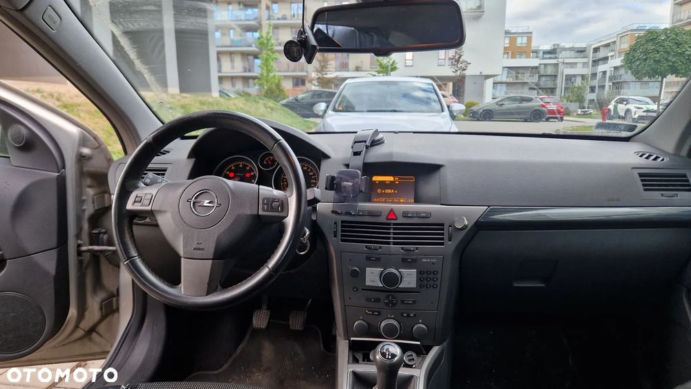 Opel Astra 1.8 Edition - 3