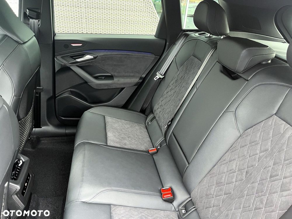 Audi Q6 e-tron - 28
