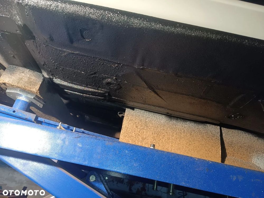 BMW Seria 3 - 13