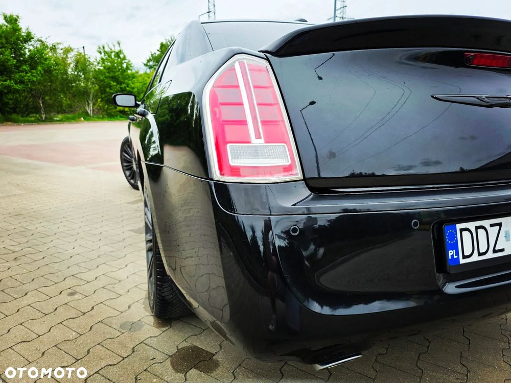 Chrysler 300C 5.7 V8 HEMI Automatik - 12