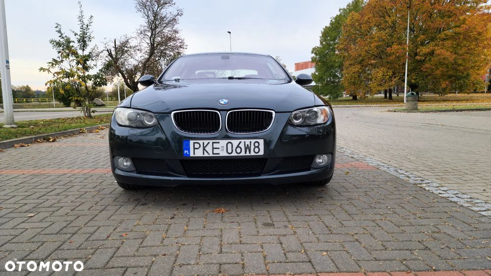 BMW Seria 3 330xi - 2