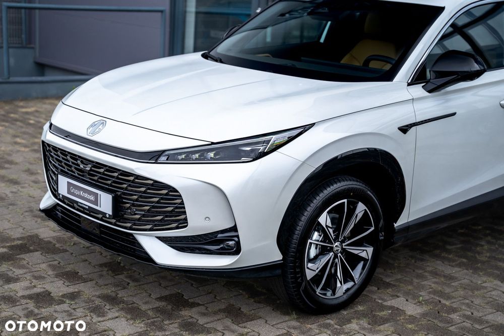 MG HS Hybrid+ - 19