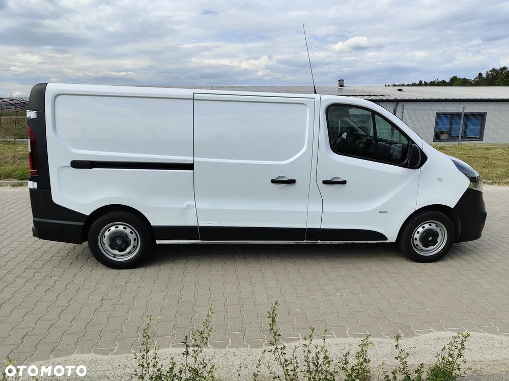Opel Vivaro - 11