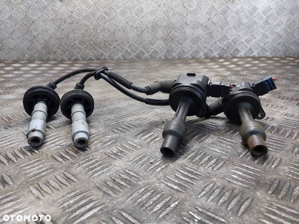 CEWKA ZAPŁONOWA KOMPLET VOLVO V40 I S40 I 1.8 16V 1275602 - 2