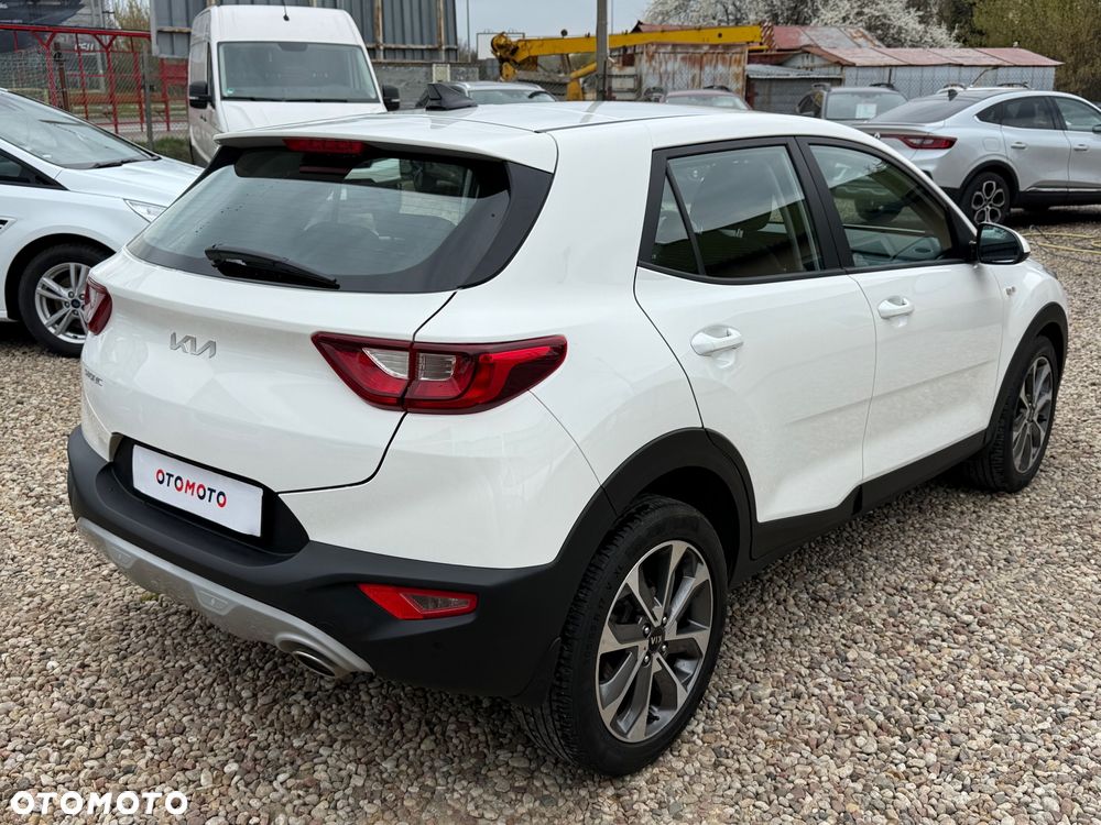 Kia Stonic 1.0 T-GDI M DCT - 11