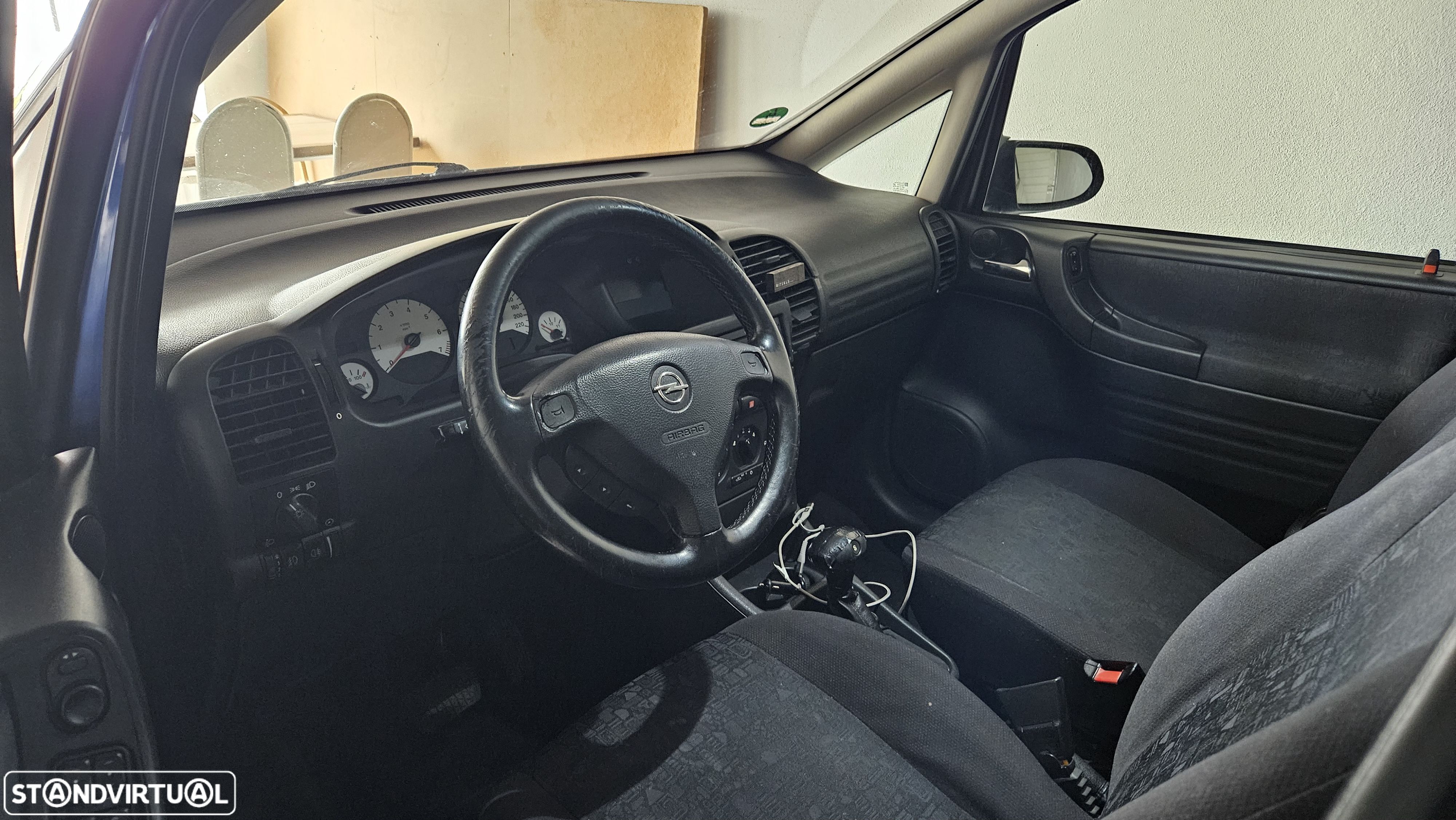 Opel Zafira - 1