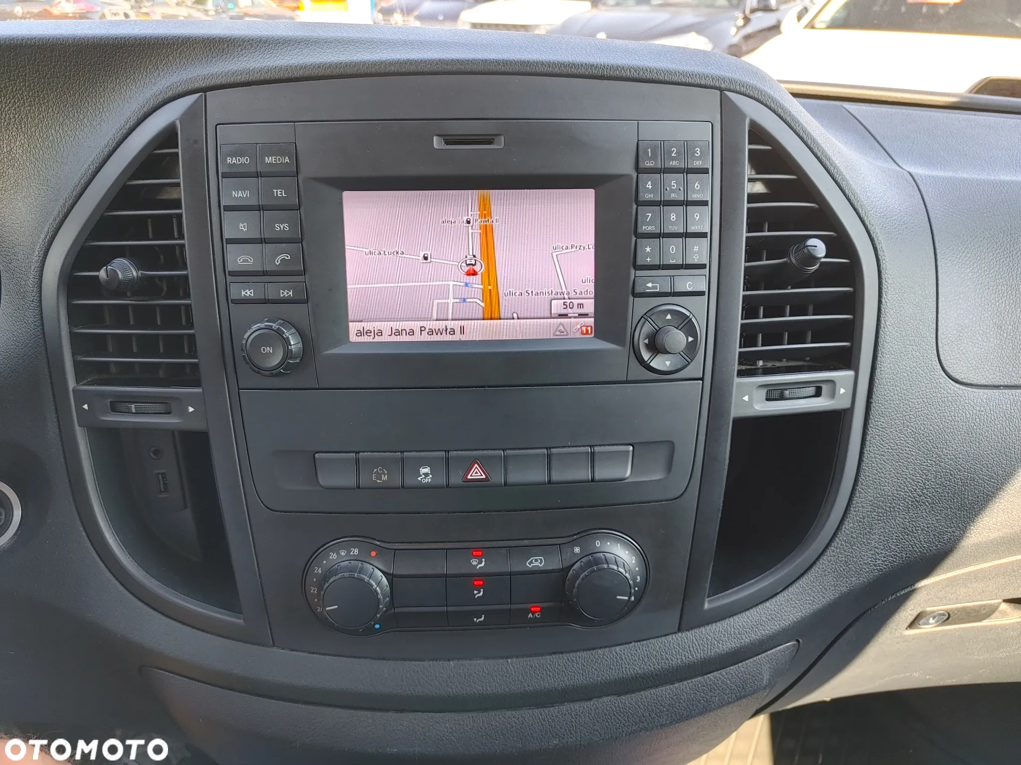 Mercedes-Benz VITO 114 LONG - 11