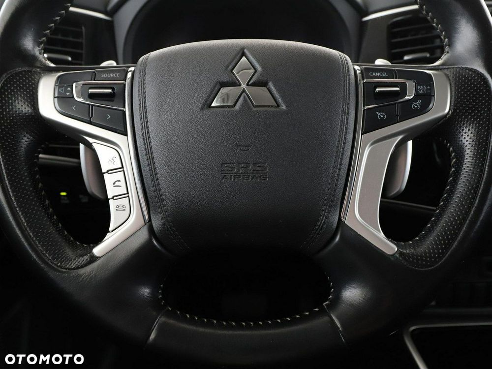 Mitsubishi Outlander 2.4 4WD - 23