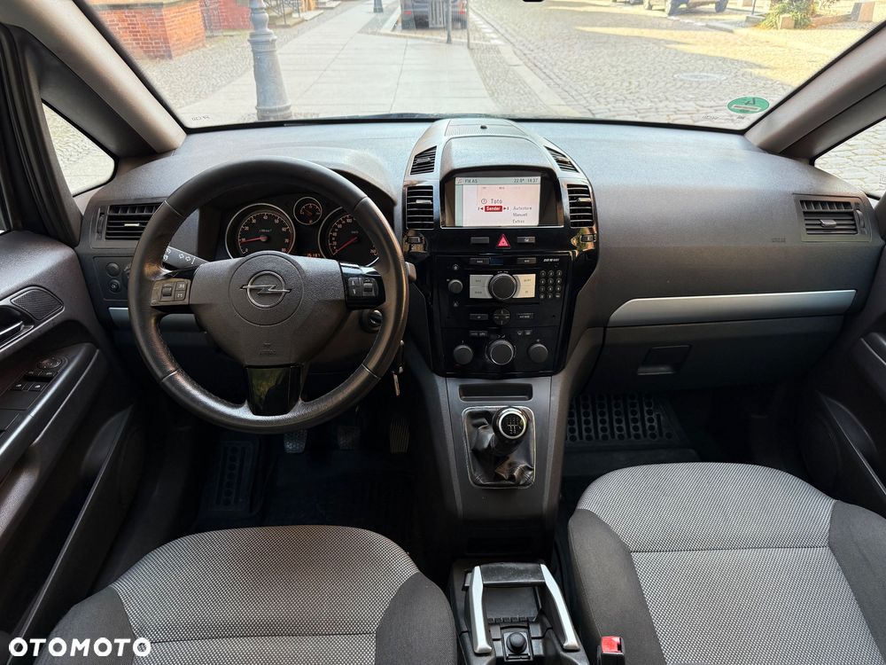 Opel Zafira 1.8 Active - 14