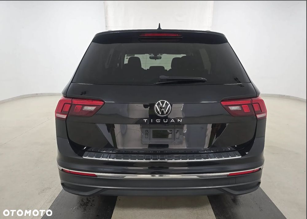 Volkswagen Tiguan - 6