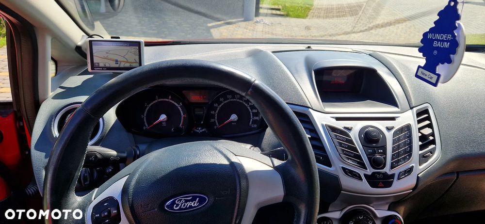 Ford Fiesta 1.25 Ambiente EU5 - 19