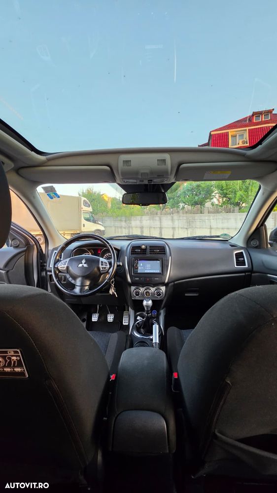 Mitsubishi ASX 1.8 DID 2WD Intense A15 - 14