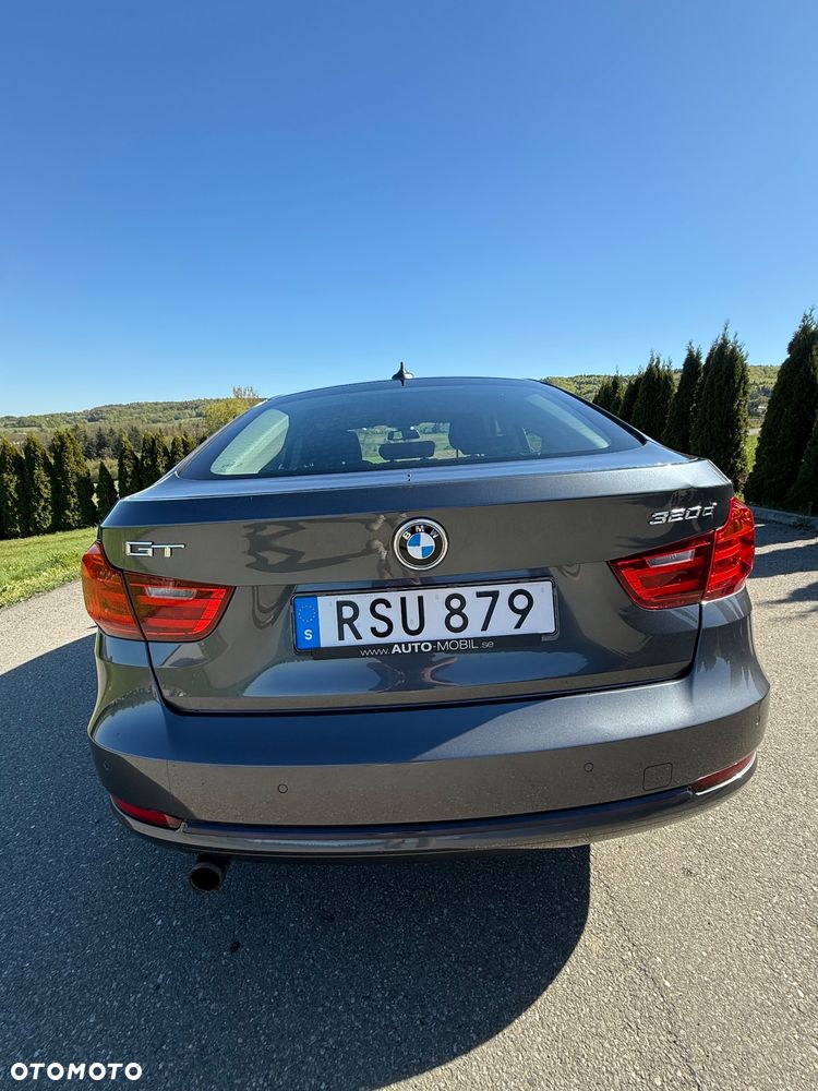 BMW 3GT 320d Sport Line - 13