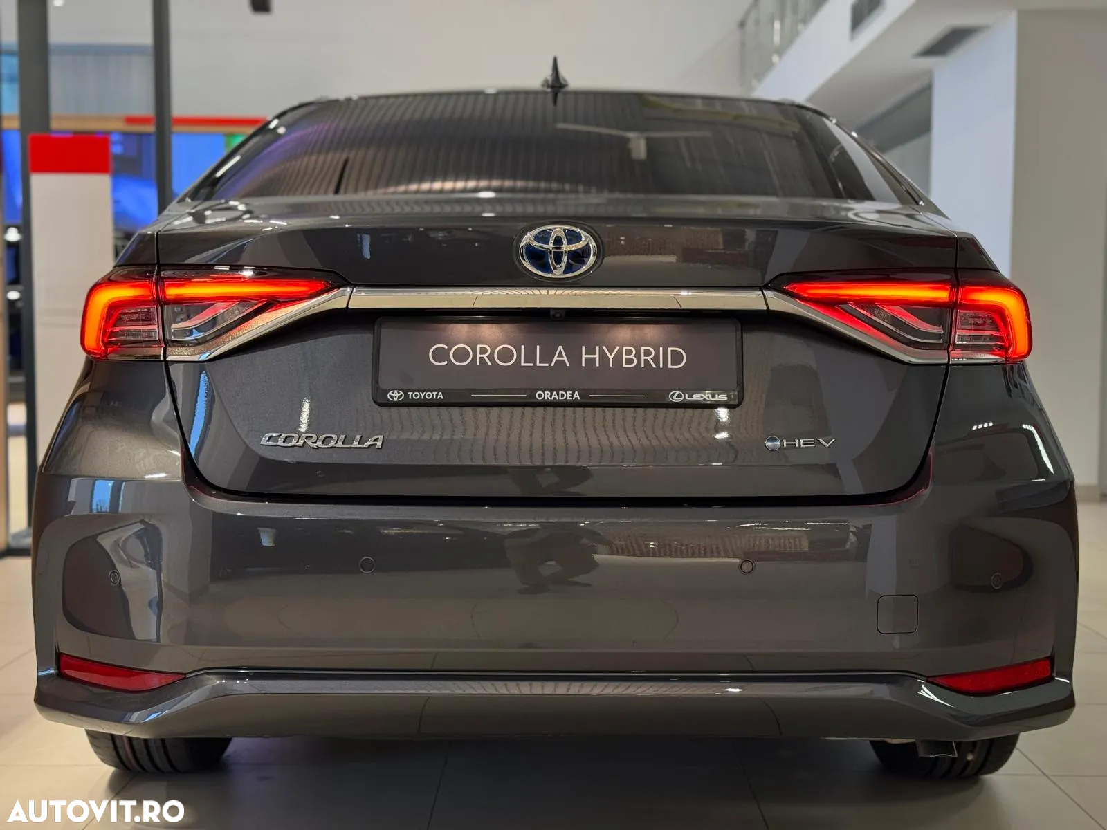 Toyota Corolla 1.8 HSD Dynamic - 5