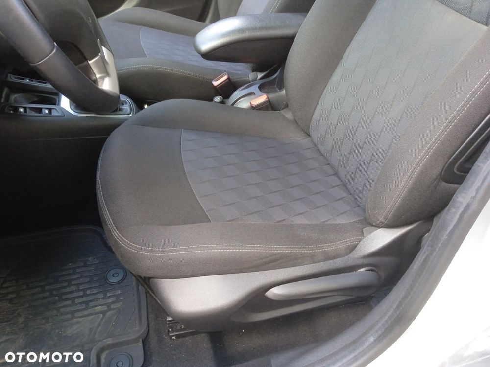 Citroën C-Elysée 1.6 VTi Exclusive - 9