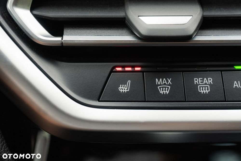 BMW X4 - 32