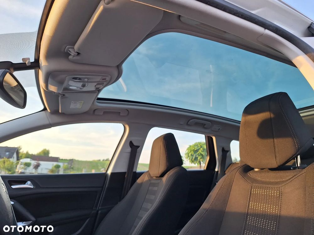 Peugeot 308 SW BlueHDi 150 Stop & Start Allure - 11