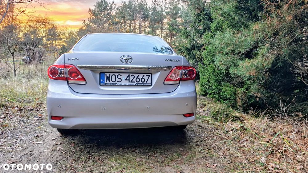 Toyota Corolla 1.4 D-4D Premium - 6