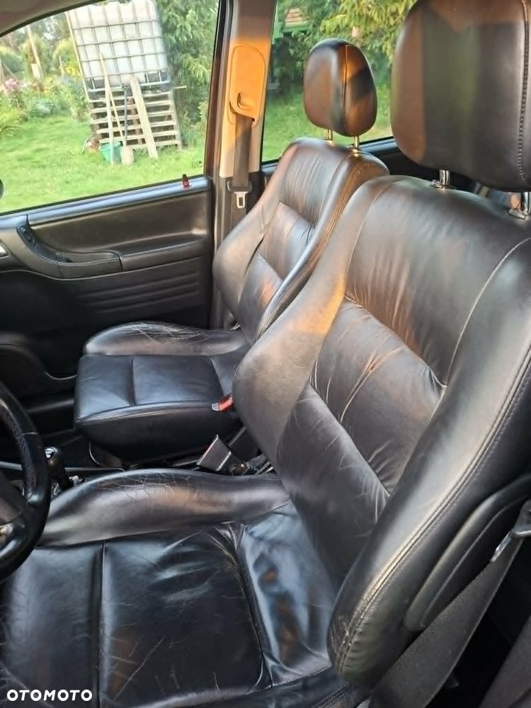 Opel Zafira 2.0 DTI Elegance - 5