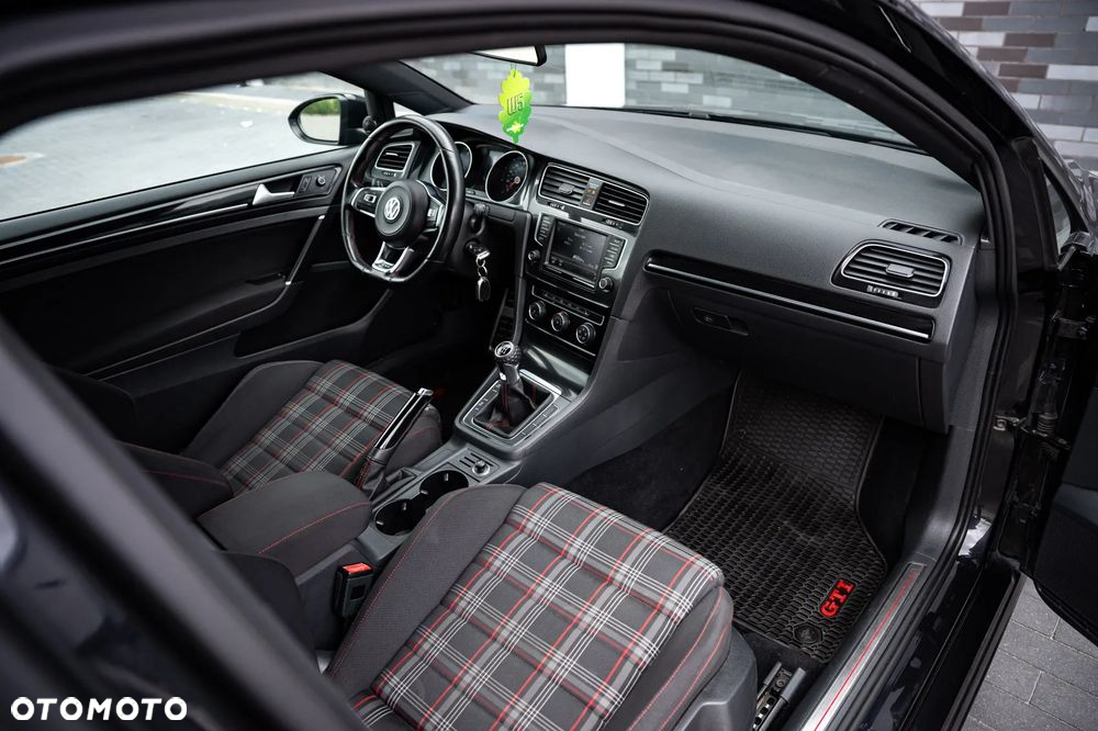 Volkswagen Golf VII 2.0 TSI BMT GTI Performance - 19