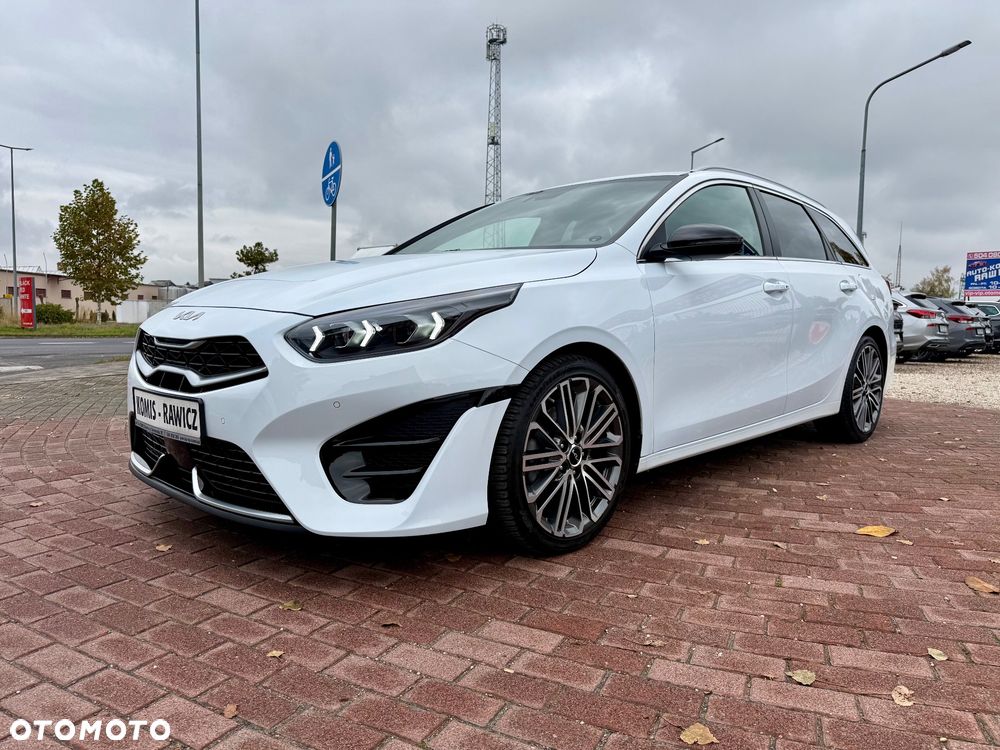 Kia Ceed 1.5 T-GDI DCT7 OPF GT Line - 40