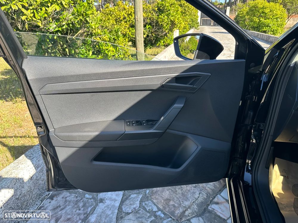 SEAT Ibiza 1.0 Reference - 12